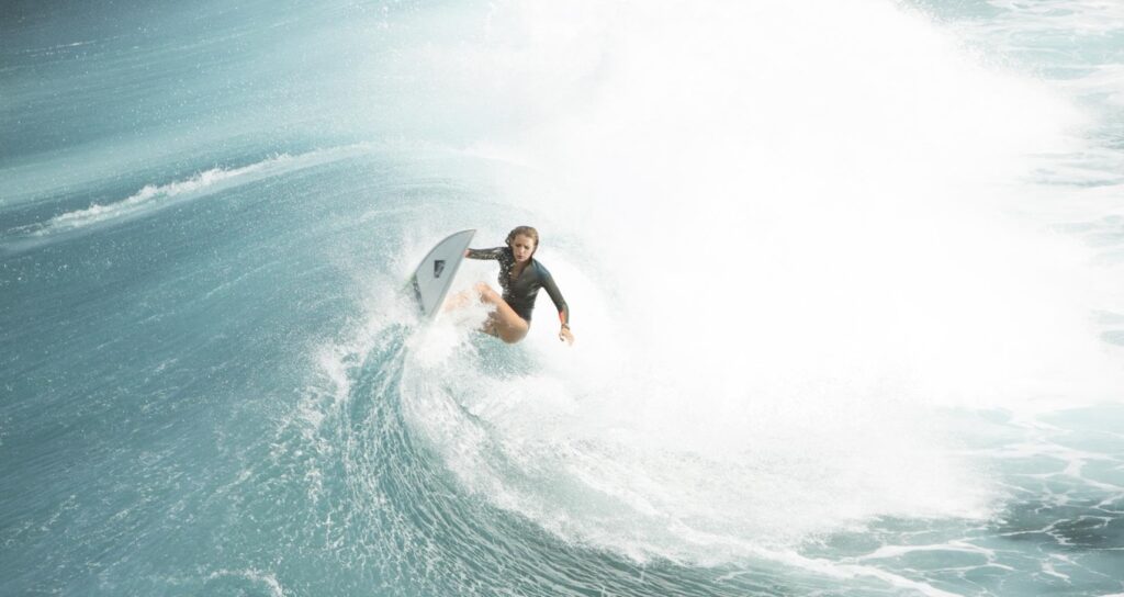 【ロスト・バケーション】ネタバレ感想と考察|血やグロ嫌いにおすすめ地味系サメ映画